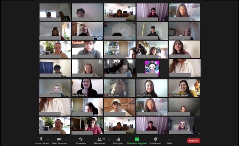 Screenshot einer Videokonferenz mit mexikanischen und deutschen Schülerinnen und Schülern